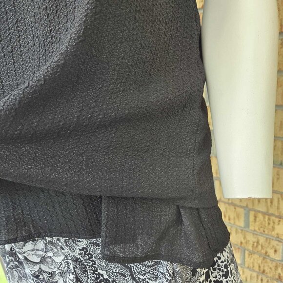 H&M camisole size 6 - Picture 2 of 2